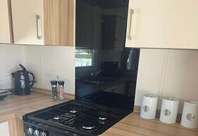 Caravan - Sleeps 6 - Parking