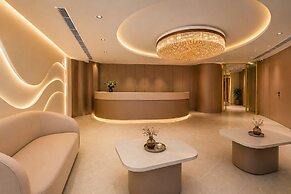 Melange Hotel - Golf course road