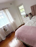 Room-sonique-uniqueness Crib