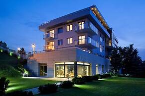 Sea Premium Aparthotel