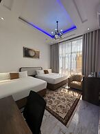 Shalom Hotel
