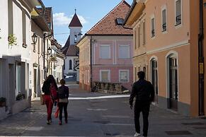 Old Town Guest Accommodation