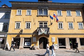 Old Town Guest Accommodation