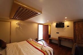 My Trip Houseboat