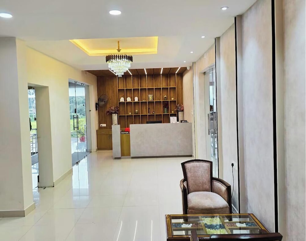 Binayak Palace Premium OD