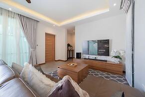 Nicky Serene 3BR Pool Villa