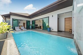 Nicky Serene 3BR Pool Villa