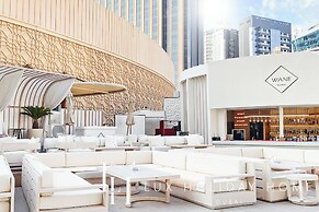 LUX The JW Marina Studio 4