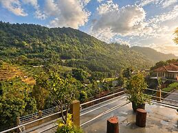The Green County Homestay