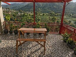 The Green County Homestay