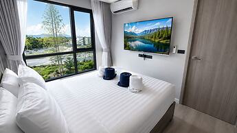 Stellar Space Suite in Elegant Bang Tao