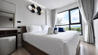 Stellar Space Suite in Elegant Bang Tao