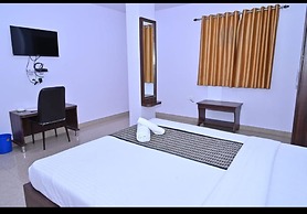 Stone Park Radha Devi Ln