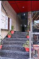 Stone Park Radha Devi Ln