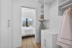 Spectacular View 1 Bdrm