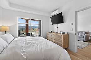 Spectacular View 1 Bdrm