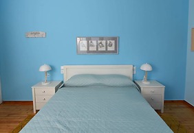 Blue Cozy Home in Kyparissia Fully Equipped Nest