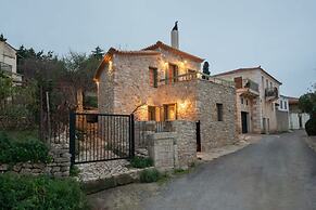 Kyparissia Aries Stone Maisonette Panoramic Views