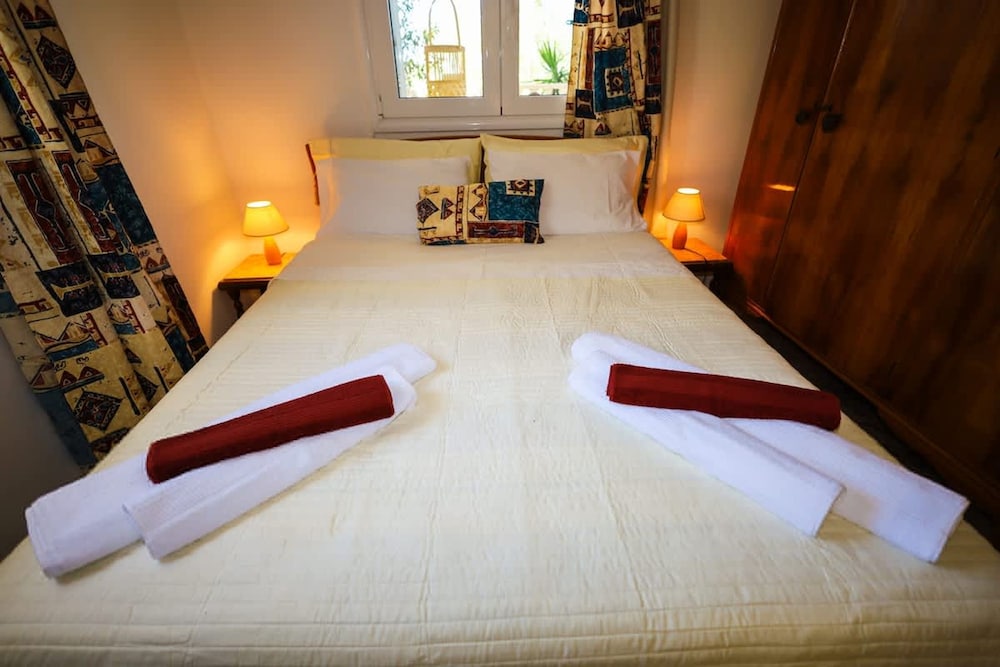 Charming Country House Just Steps From Everything