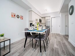 Modern High-rise 24th Floor Condo w Private Patio