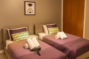 Sleeps 4 - Parking - Wifi