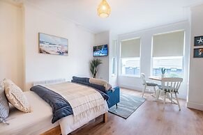 Glan Neigr Apart-Hotel By Guestz