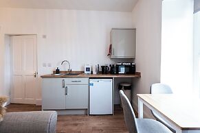 Glan Neigr Apart-Hotel By Guestz