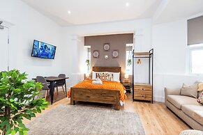 Glan Neigr Apart-Hotel By Guestz