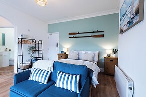 Glan Neigr Apart-Hotel By Guestz
