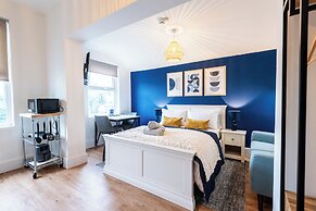Glan Neigr Apart-Hotel By Guestz