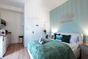 Glan Neigr Apart-Hotel By Guestz