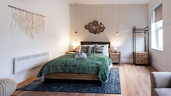 Glan Neigr Apart-Hotel By Guestz