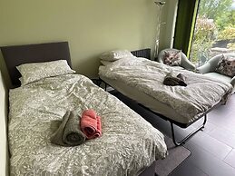 Self-contained Studio Annex