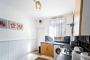 Room-comfy One-bdr in a Manchester House