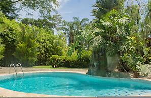 Amazing Suite 103 Walking Distance to the Beach
