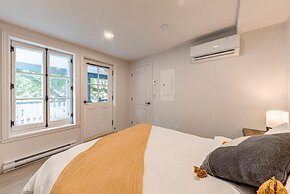 Quebec City 2 Bedroom Treasure.