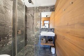 Alpine Stay, Sauna & Fireplace