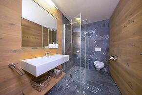 Alpine Stay, Sauna & Fireplace