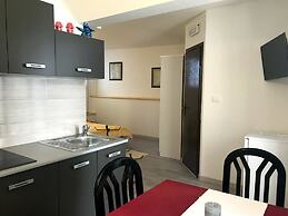 Cozy Studio Just a Short Walk From the Beach