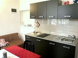 Cozy Studio Just a Short Walk From the Beach