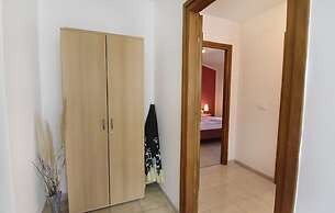 Practical Stay With Ocean View