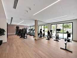 Spacious 2BR with Burj Khalifa View