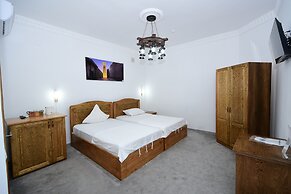 Munis Boutique Hotel