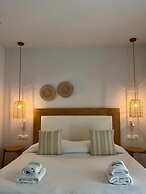 Maritime Suites
