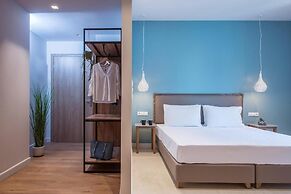 Maritime Suites