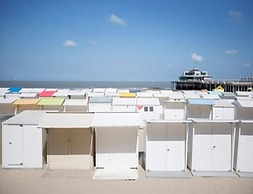 Coastal Apartment Near Beach for 4