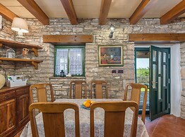 Rustical Stone House Kanfanar With Pool
