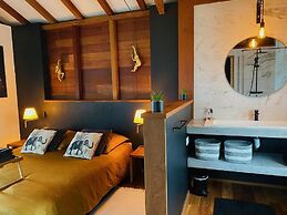 ZANNANNA LODGE