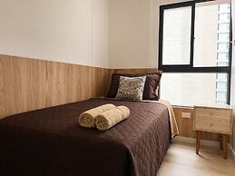 Elegant Apartment Modern Design - 1006