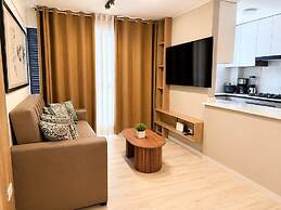 Elegant Apartment Modern Design - 1006